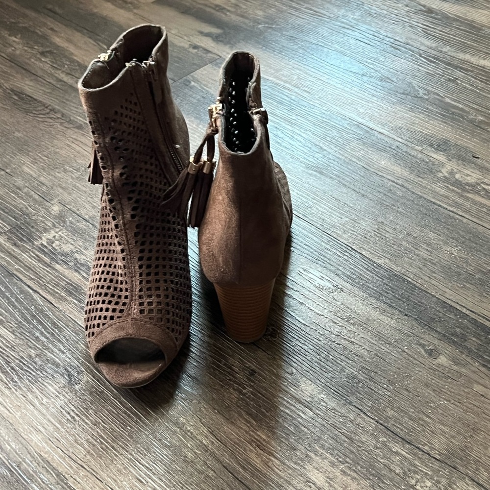 Brown 6.5 Bootie